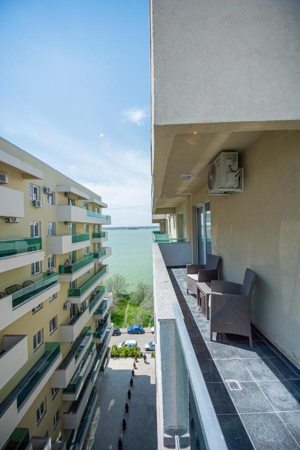 Moonlight Sky Mamaia Apartment المظهر الخارجي الصورة