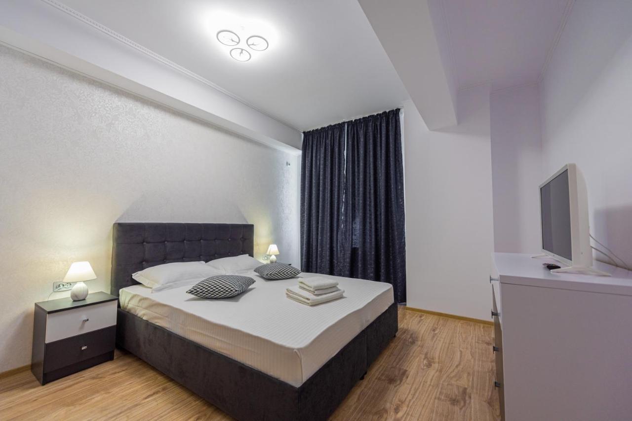 Moonlight Sky Mamaia Apartment المظهر الخارجي الصورة